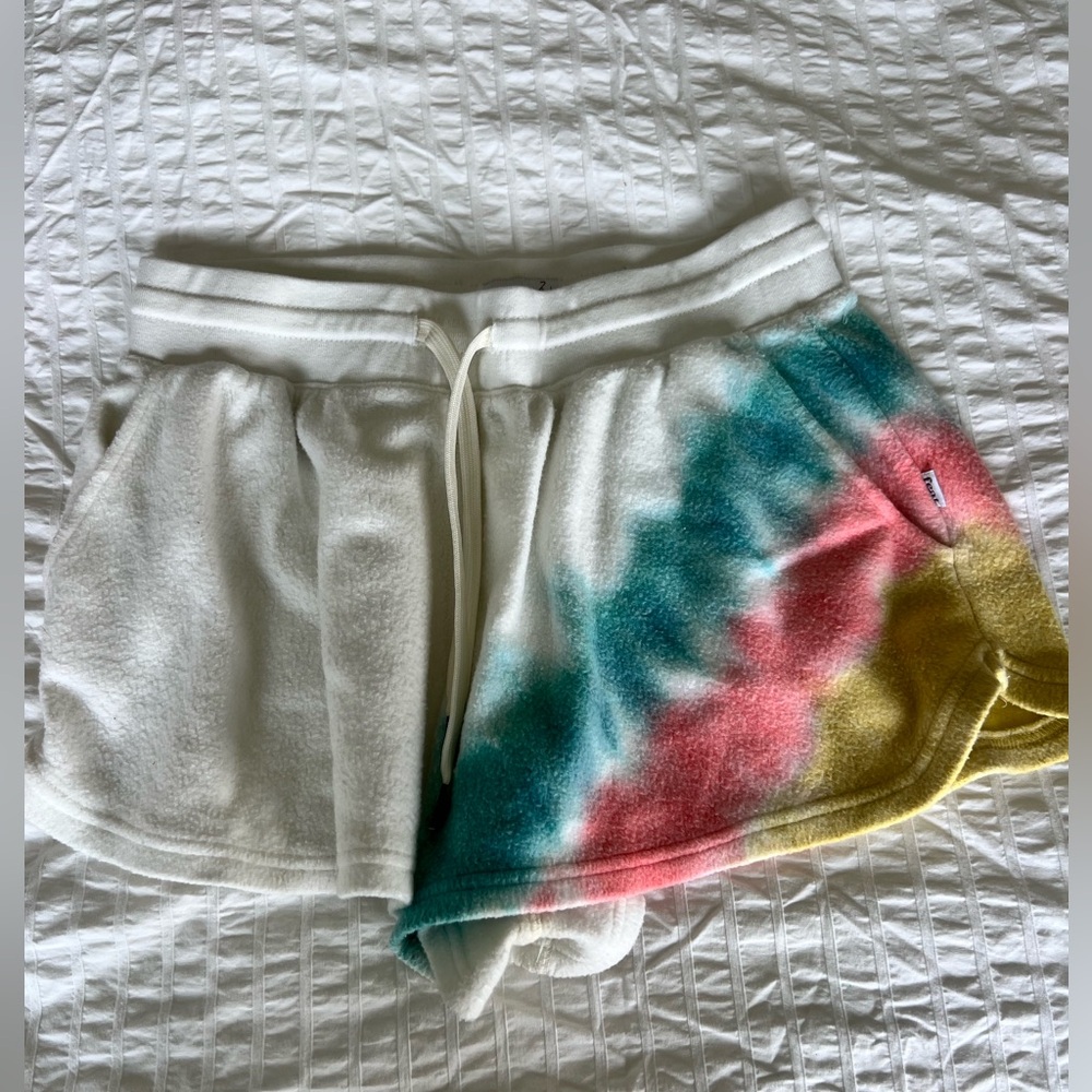 Feat blanket blend shorts, medium